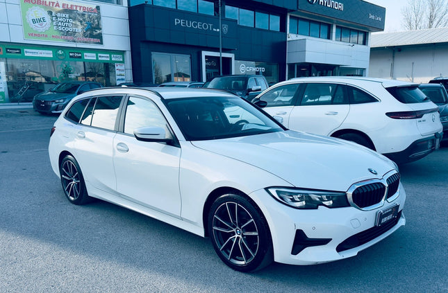 Bmw 320 320d xDrive Touring Sport – 2020 – Bianco, Cambio Automatico