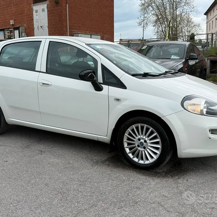 Fiat Punto 1.3 MJT II 75 CV 5 porte Lounge