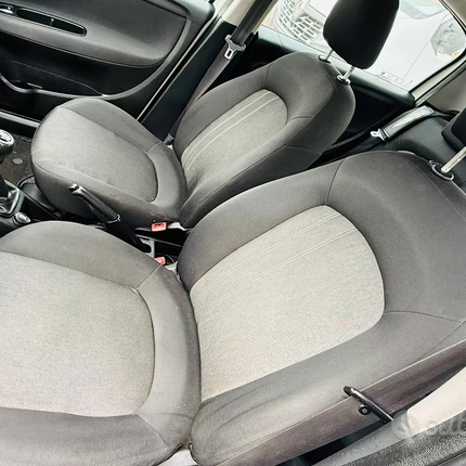 Fiat Punto 1.3 MJT II 75 CV 5 porte Lounge