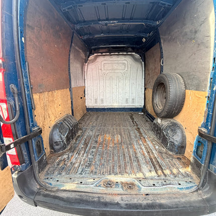 Nissan NV 400 33 2.3 DCI I125 CV FURGONE