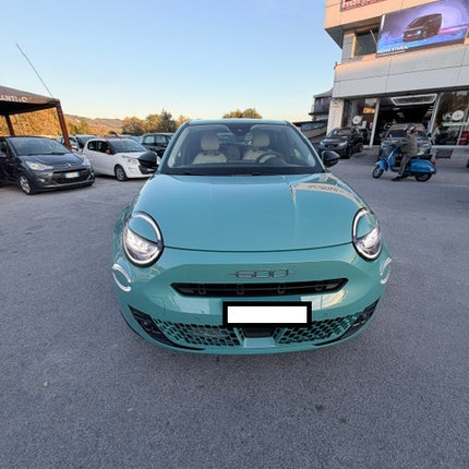 Fiat 600 Hybrid 145 CV DCT MHEV La Prima