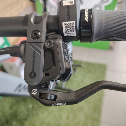 AMFLOW PR Carbon Pro