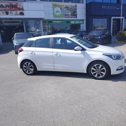 Hyundai i20 1.2 84 CV 5 porte Econext Comfort