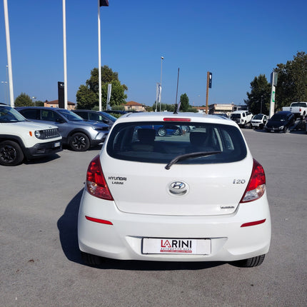Hyundai i20 1.1 CRDi 5p. Classic -NEOPATENTATI