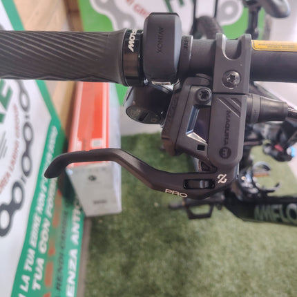 AMFLOW PX Carbon