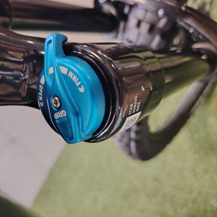 AMFLOW PX Carbon
