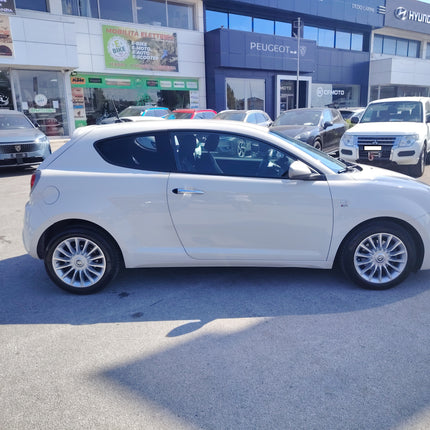 Alfa Romeo MiTo 1.3 JTDm 85 CV S&S Racer- SOLO 33.000 KM