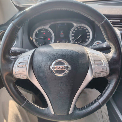 Nissan Navara 2.3 dCi 190 CV 7AT 4WD Double Cab N-Guard