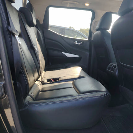 Nissan Navara 2.3 dCi 190 CV 7AT 4WD Double Cab N-Guard