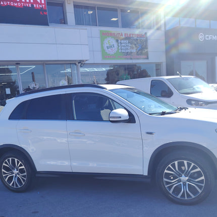 Mitsubishi ASX 1.6 DI-D 114 CV 4WD Instyle Navi- 4x4