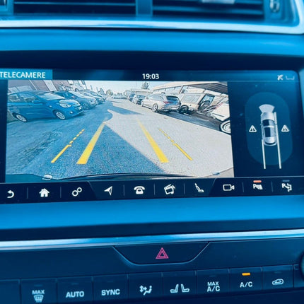 Jaguar E-Pace 2.0D 180 CV AWD aut. R-Dynamic S