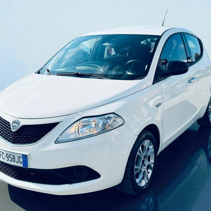 Lancia Ypsilon 1.2 69 CV 5 porte S&S Gold