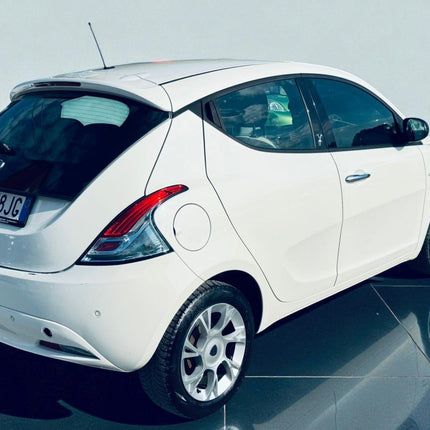 Lancia Ypsilon 1.2 69 CV 5 porte S&S Gold