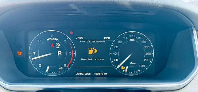 Land Rover Range Rover Range Rover 3.0 TDV6 HSE