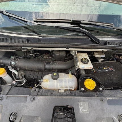 Renault Trafic T27 2.0 dCi 120CV PC-TN Zen 9 POSTI