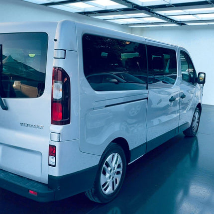 Renault Trafic T27 2.0 dCi 120CV PC-TN Zen 9 POSTI