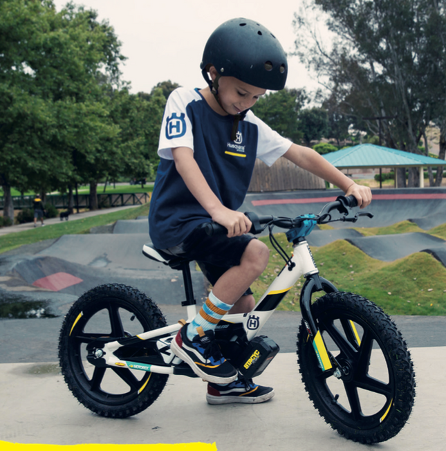 HUSQVARNA STACYC E DRIVE 16