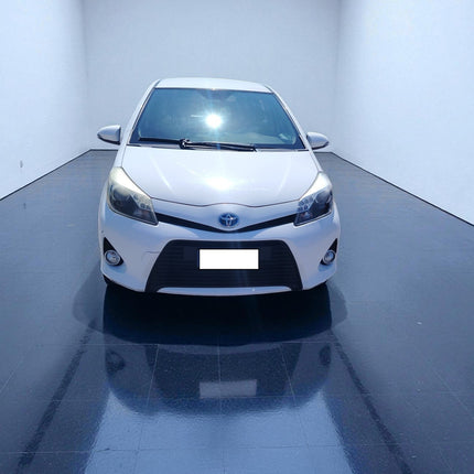 Toyota Yaris 1.5 Hybrid 5 porte Lounge Più - NEOPATENTATO