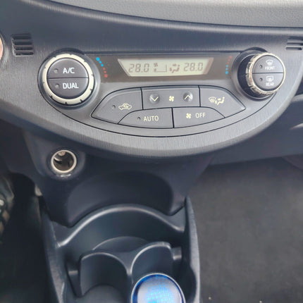 Toyota Yaris 5p 1.3 dual Sol