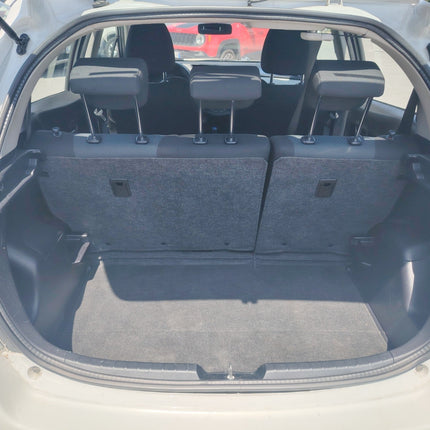 Toyota Yaris 1.5 Hybrid 5 porte Lounge Più - NEOPATENTATO