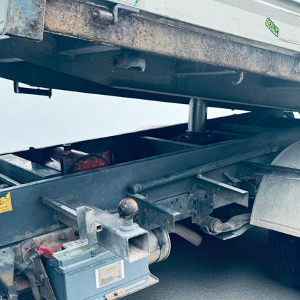 Nissan Cabstar 3.0 – 2001 – Ribaltabile Trilaterale – Usato Affidabile