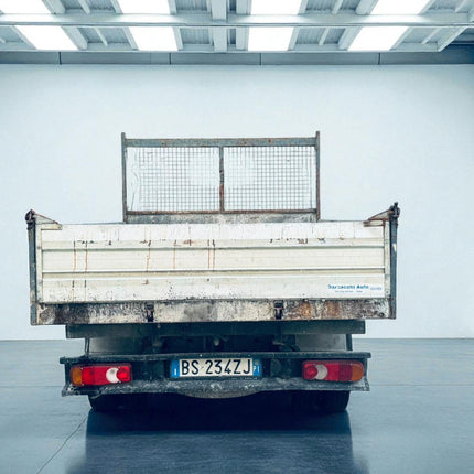 Nissan Cabstar 3.0 – 2001 – Ribaltabile Trilaterale – Usato Affidabile