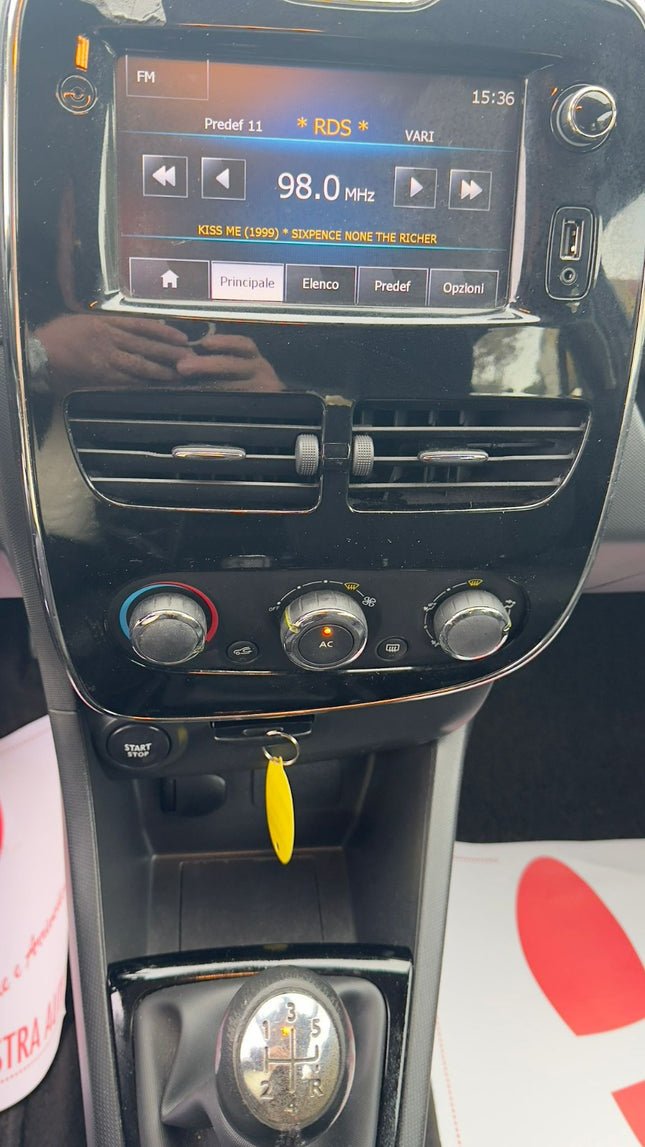 Renault Clio 1.5 dCi 8V 75CV 5 porte Live