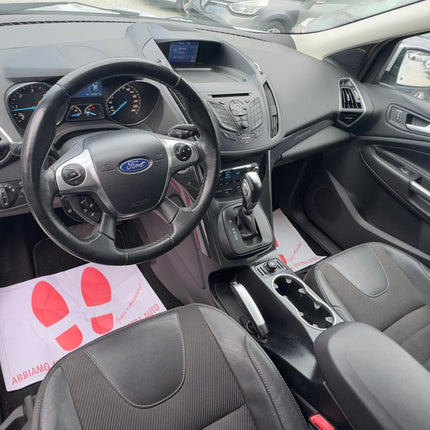 Ford Kuga 2.0 TDCI 150 CV S&S 4WD Powershift Titanium