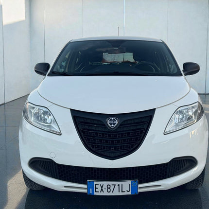 Lancia Ypsilon 0.9 TwinAir 85 CV 5 porte S&S Gold