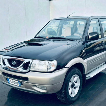 Nissan Terrano II 2.7 TDi 5 porte Sport Safari