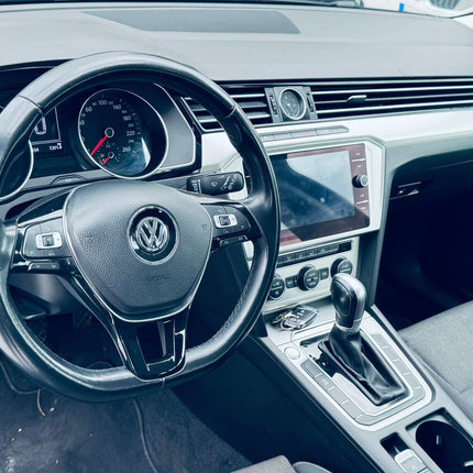 Volkswagen Passat Variant 2.0 TDI DSG Business BlueMotion