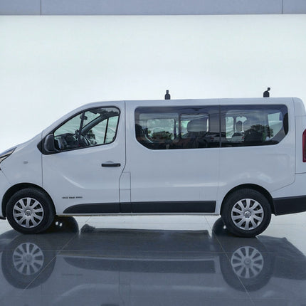 Renault Trafic 1.6 dCi 125 CV Intens – 9 POSTI