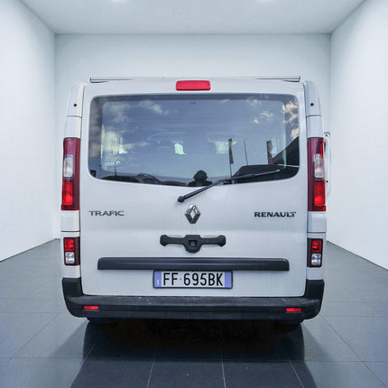 Renault Trafic 1.6 dCi 125 CV Intens – 9 POSTI