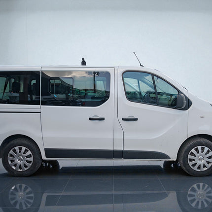 Renault Trafic 1.6 dCi 125 CV Intens – 9 POSTI
