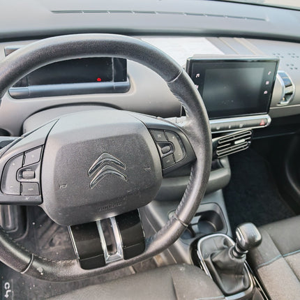 Renault Trafic 1.6 dCi 125 CV Intens – 9 POSTI