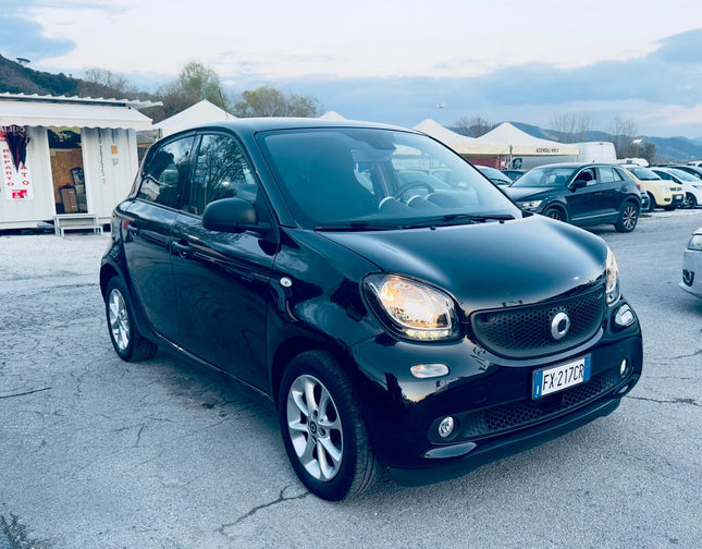 Smart ForFour benzina immatricolata nel 2019