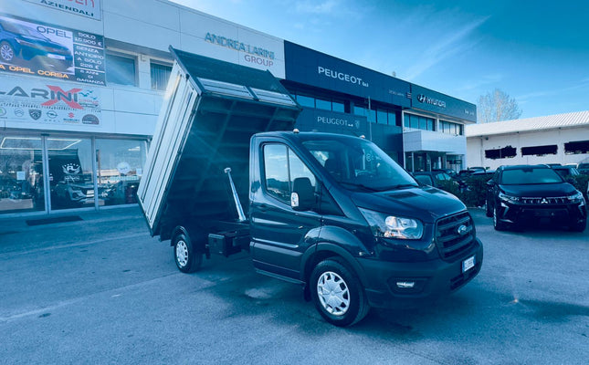 Ford Transit 2.0 Diesel immatricolato nel 2023
