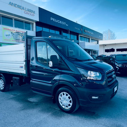 Ford Transit 2.0 Diesel immatricolato nel 2023