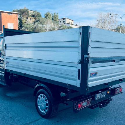 Ford Transit 2.0 Diesel immatricolato nel 2023
