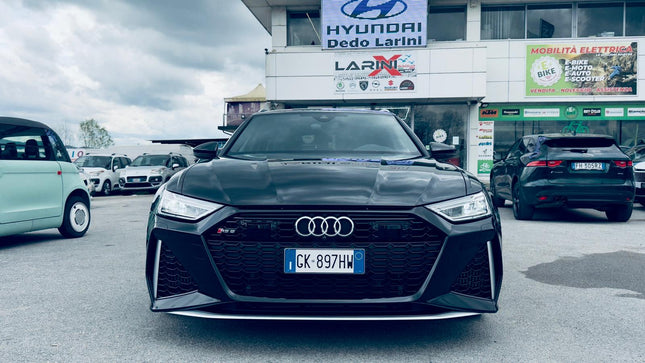 Audi RS6 4.0 benzina Hybrid del 2022