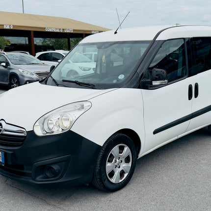 Opel Combo Tour 1.6 CDTI 105 CV ecoFLEX Start&Stop PC-TN Club N1