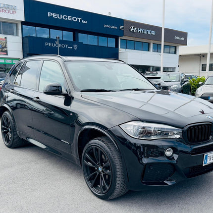 BMW X5 xDrive25d Experience