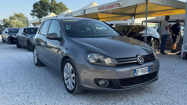 Volkswagen Golf 1.6 TDI DPF 3p Highline