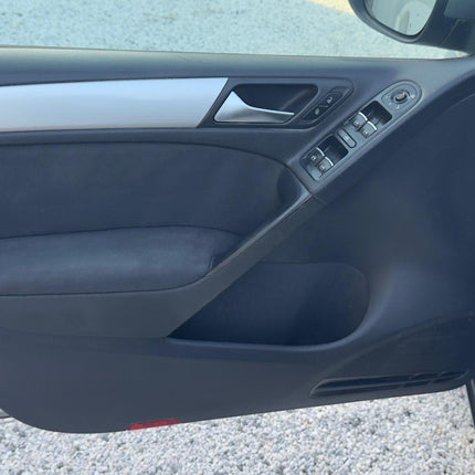 Volkswagen Golf 1.6 TDI DPF 3p Highline