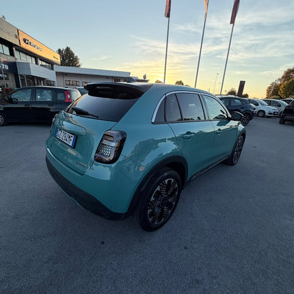 Fiat 600 Hybrid 145 CV DCT MHEV La Prima