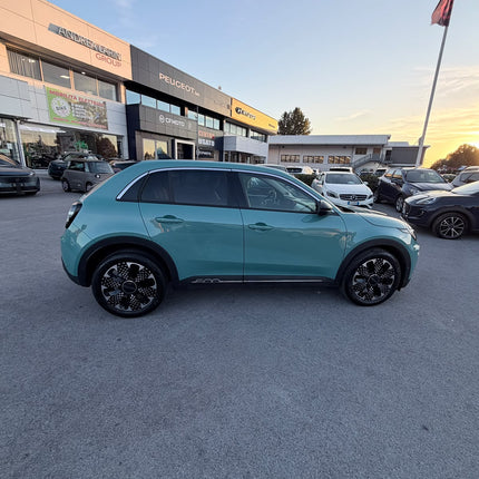 Fiat 600 Hybrid 145 CV DCT MHEV La Prima