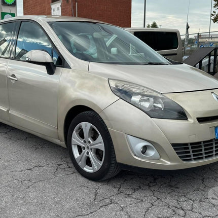 Renault Scénic 1.4 TCe Luxe