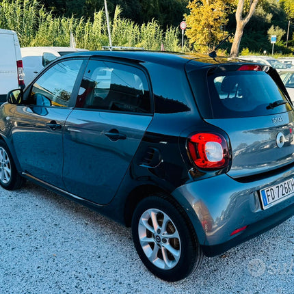 Renault Grand Scénic Blue dCi 120 CV EDC Initiale Paris