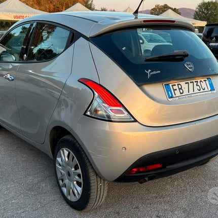 Lancia Ypsilon 0.9 TwinAir 85 CV 5 porte