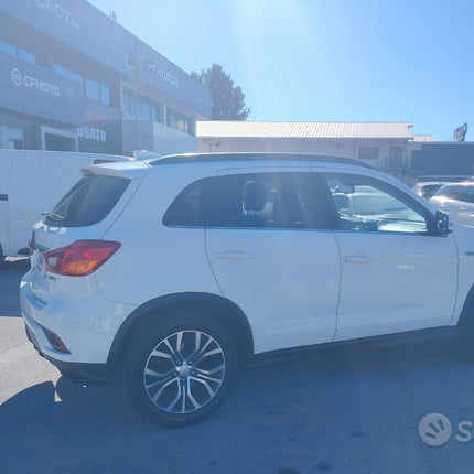 Mitsubishi ASX 1.6 DI-D 114 CV 4WD Instyle Navi
